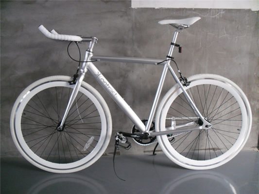 Ensemble de manivelle de Lasco Couleur argentée à vitesse unique Bullbar Aluminium Alloy Frame Vintage Fixie Fixe Bicicle à engrenage fixe