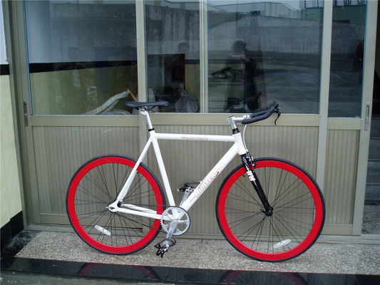 Ensemble de manivelle de Lasco Couleur argentée à vitesse unique Bullbar Aluminium Alloy Frame Vintage Fixie Fixe Bicicle à engrenage fixe