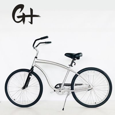 1.8m Longueur KMC Chaîne 26 Mur blanc Roues de vélo pour hommes pour vélo de plage de croisière sur mesure