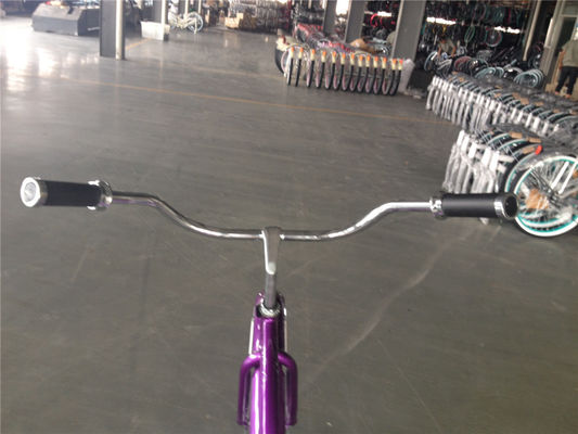 26 pouces de couleur blanche à vitesse unique Vintage Beach Cruiser vélo pour femmes pour la conduite occasionnelle