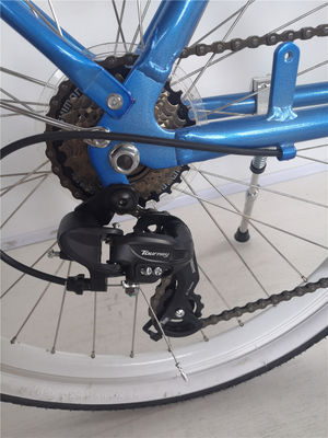 Cadre en alliage d'aluminium de 26 pouces 7 vitesses Vintage Beach Cruiser vélo avec porte arrière