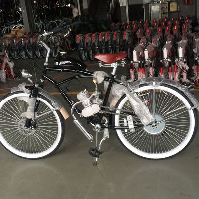 26 pouces Cruiser moto vélo vélo avec 4 temps moteur à gaz moteur à essence Kit V frein