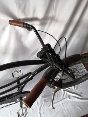 Fat Tire 26 &quot;Extended Beach Cruiser Bike avec cadre en acier et technologie de freinage à disque