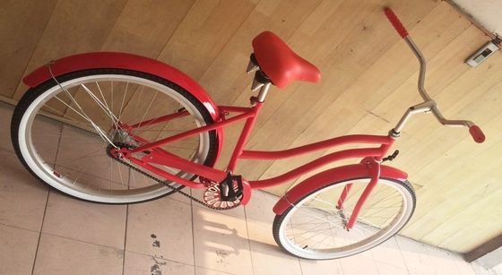 26 pouces de vélo de plage pour femmes avec vitesses simples et jantes en aluminium