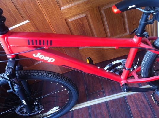 17 kg 26 pouces Hommes aluminium cadre Europe adulte Shimano 21 vitesses frein à disque MTB vélo de montagne de vitesse