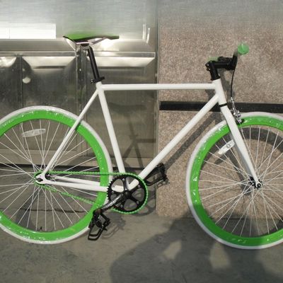 700C vélo à engrenages fixes vélo à engrenages fixes vélo à vitesse unique vélo de route avec jante en alliage d'aluminium