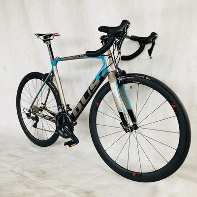Matériau de la jante en fibre de carbone 22 vitesses Shimano ULTEGRA R8000 Alloy d'aluminium