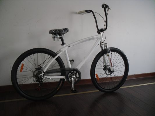 Peinture couleur OEM 26 pouces 3.0 pneu cadre en aluminium Beach Cruiser Vélo 7 vitesses Shimano