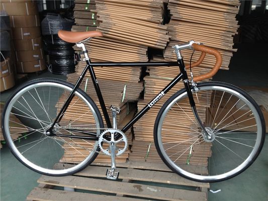 700C à vitesse unique Flip Flop Fixie Bike avec cadre dur 11kg OEM personnaliser Chrome