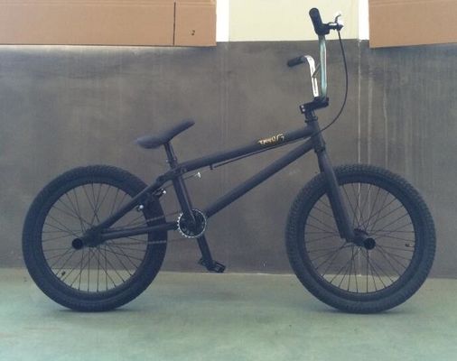Pas de suspension BMX Freestyle Bike 20 pouces vélo de course pour adultes avec jeu de manivelle Lasco