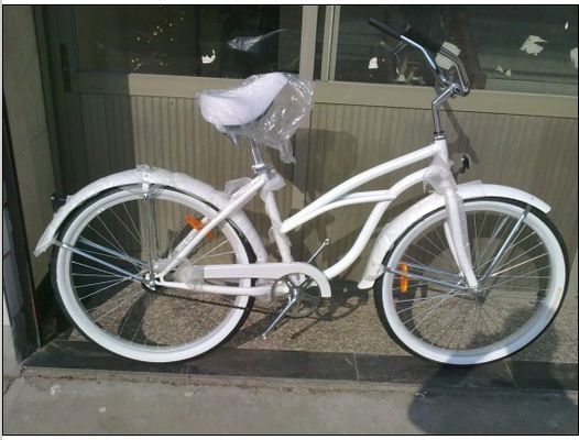 26&quot;x2.125&quot; Cadre en acier de frein de montagne pour femmes Vélo de croisière de plage CE EN CPSC OEM/ODM