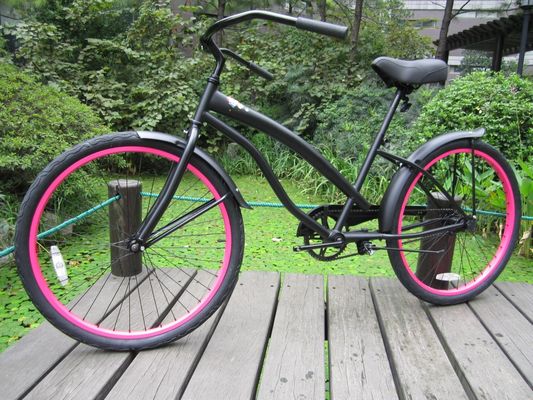 26&quot;x2.125&quot; Cadre en acier de frein de montagne pour femmes Vélo de croisière de plage CE EN CPSC OEM/ODM