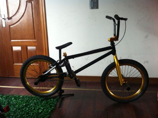 Velo PU siège 20 &quot;x2.25 rue Kenda OEM couleur or BMX vélo pour vitesses simples