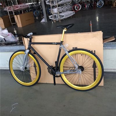 Matériau de fourchette en acier personnalisé à vitesse unique Couleur blanche Bici Fixie vélo pour adulte