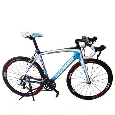 Construction durable 700C 18S Full Carbon Fiber Bike de course avec pédale ordinaire