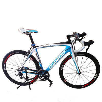 700C 18S Vélo de course en fibre de carbone complète avec conception de châssis rigide de frein à pince
