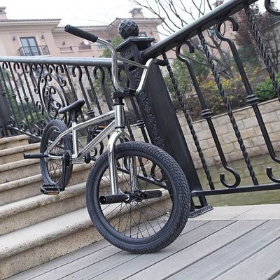 20 pouces Kid Boy Freestyle BMX Vélo Mini Street Petite roue Capacité de charge 100kg OEM