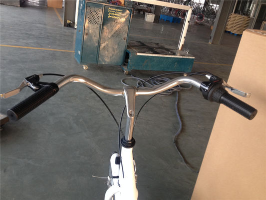 Cadre en acier arrière de 26 pouces Nexus 3 Speed City Bike pour les femmes