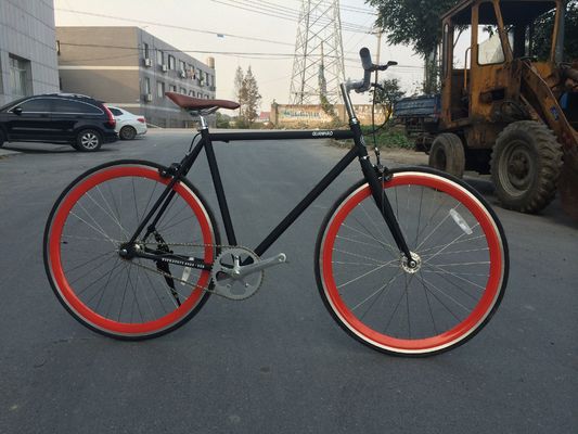 Vélo à grande vitesse 700c Fixie Bike avec chaîne KMC et poids brut 13kg