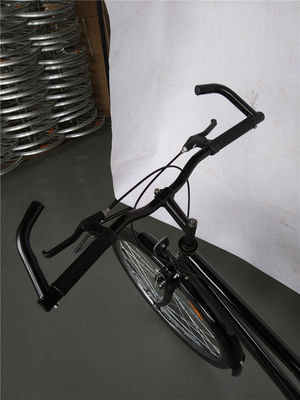 1.7m Longueur Noir Couleur à vitesse unique Pas à pas à travers le vélo hybride 17 kg Poids brut