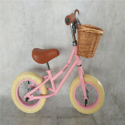 2022 Style Kids marche à vélo pour bébé avec panier avant Wicker et pneus Wanda 12 pouces