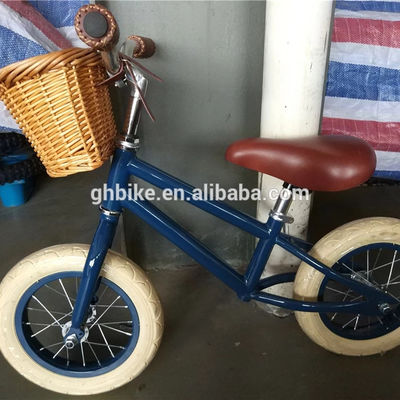 Vélo d'entraînement pour enfants de 12 pouces sans pédale pour le KC standard coréen Léger 4 kg Jouet de vélo pour enfants
