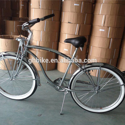 1.8m Longueur 160kg Capacité de charge 26 pouces Chrome Velocité unique Vélo de plage pour hommes