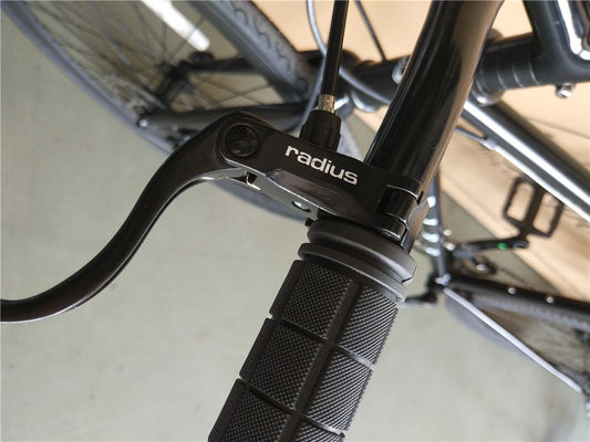 13 kg 28 &quot; Taille de roue Cadre de vélo chromoly 4130 City Cruiser Homme Vélo 7 vitesses Cycle urbain Hybride 700c Vélo