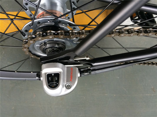 Steel Fork Nexus 3 Speed City Bike 28 Hommes Vélo de ville pour les déplacements urbains pratiques