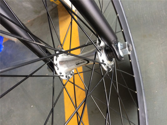 Steel Fork Nexus 3 Speed City Bike 28 Hommes Vélo de ville pour les déplacements urbains pratiques