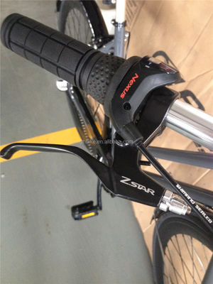 Vélo urbain vintage pour hommes de 5 vitesses interne 700C Taille de roue et Nexus 3 vitesses Vélos rétro