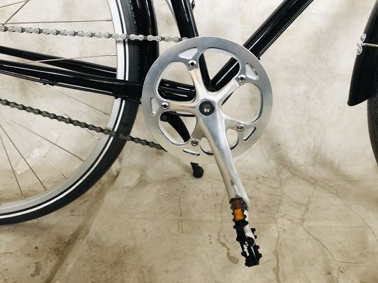 26 pouces CE Homme adulte vélo de ville avec Shimano intérieure 3 vitesses engrenages ordinaire pédale