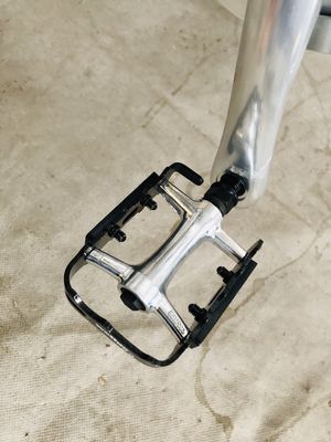 26 pouces CE Homme adulte vélo de ville avec Shimano intérieure 3 vitesses engrenages ordinaire pédale