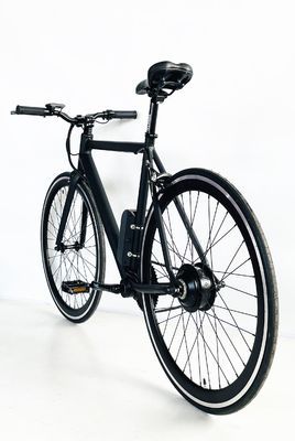 700C 350W 36V 8.8AH Cadre en aluminium CE OEM personnalisé Europe Vélo électrique à une vitesse pour hommes