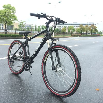 26 &quot;Taille de roue 250W 8,8AH batterie au lithium Vélo de montagne électrique avec batterie cachée