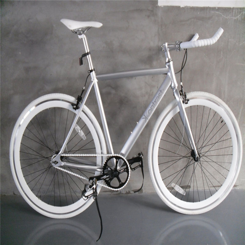 Ensemble de manivelle de Lasco Couleur argentée à vitesse unique Bullbar Aluminium Alloy Frame Vintage Fixie Fixe Bicicle à engrenage fixe