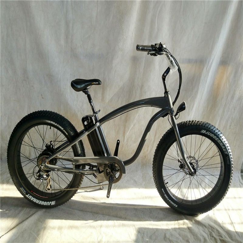 26*4.0 pouces Fat Tire Vélo électrique Beach Cruiser Propulsé par une batterie au lithium de 17 Ah