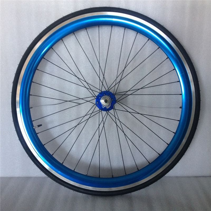 Anodisé 43 mm bleu Flip Flop Fixed Gear Route Bike Wheel Set avec des rayons colorés