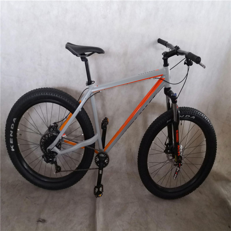 2024 26 &quot; 27.5 &quot; Hommes Cadre en alliage d'aluminium Suspension avant fourchette Adultes 11 vitesses VTT VTT