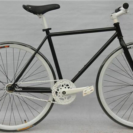 Bicicle à fourchette en acier GHBIKE 700c Fixie Bicicle à engrenage fixe avec chaîne KMC et beau design