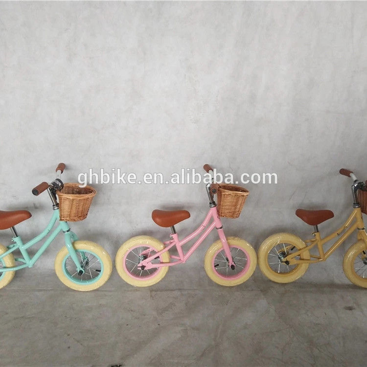 Vélo d'entraînement pour enfants de 12 pouces sans pédale pour le KC standard coréen Léger 4 kg Jouet de vélo pour enfants
