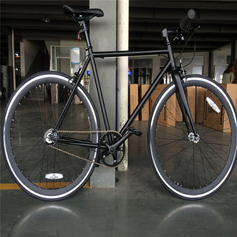 Steel Fork Nexus 3 Speed City Bike 28 Hommes Vélo de ville pour les déplacements urbains pratiques